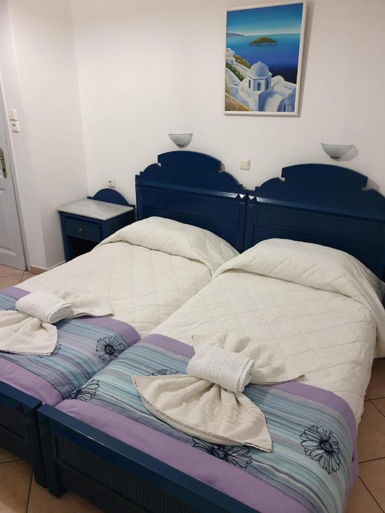 B Suites Фіра Номер фото